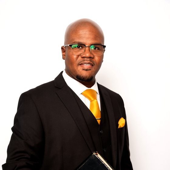 Pastor Vaughn E. Sanders, II